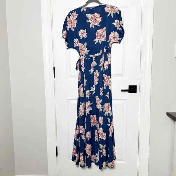 BOBEAU Size Small Short‎ Sleeve Midi Wrap Dress Blue Pink Floral Print - Picture 8 of 8